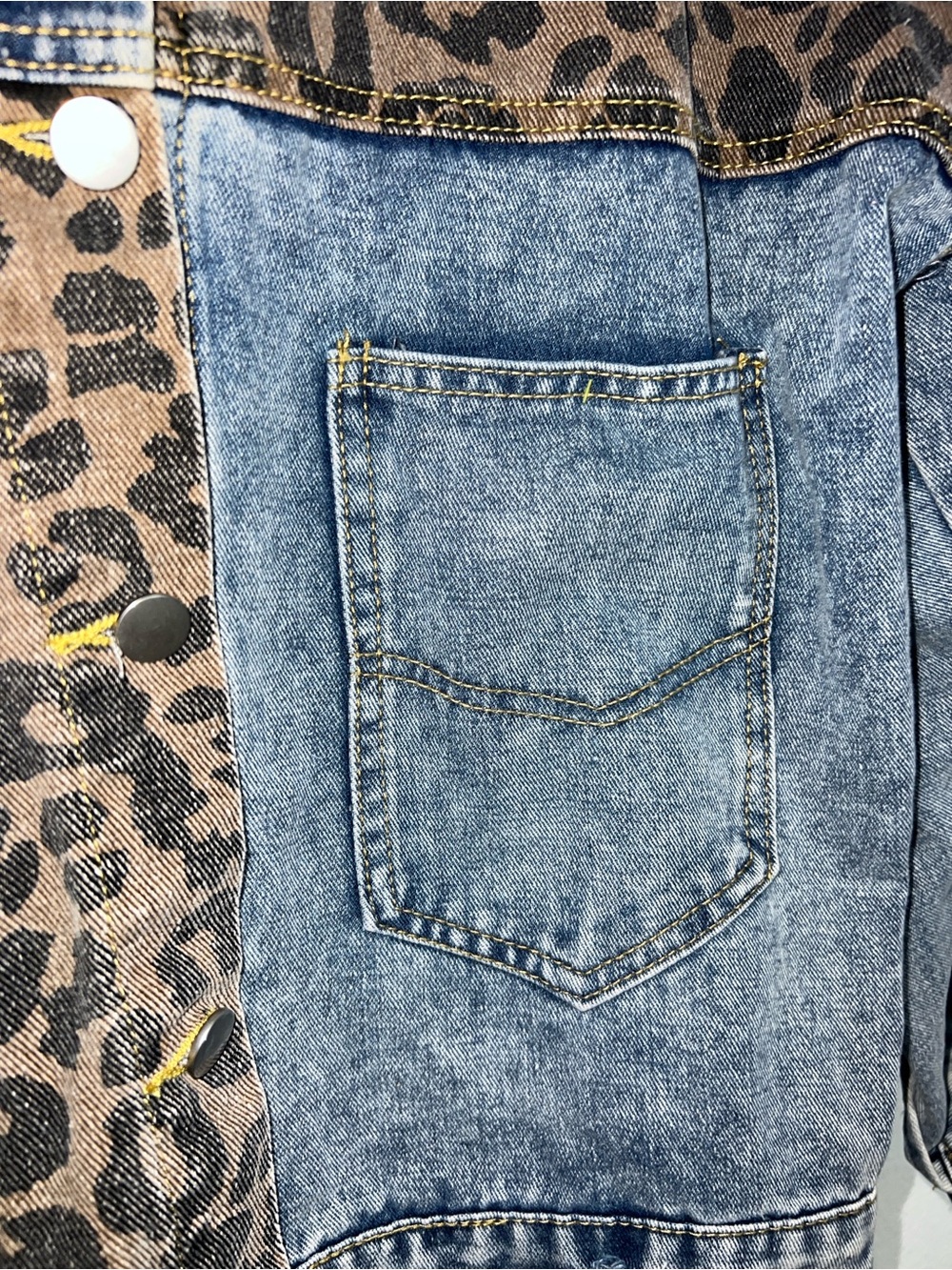 Leopard Print Patchwork Distressed Denim Jacket Small Acid Wash Trucker Oversize - Picture 5 of 10